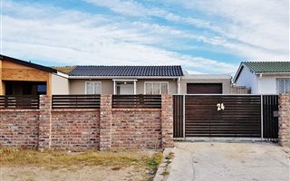 2 Bedroom House in Bethelsdorp