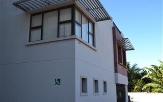 220 m² Commercial space in Edenvale