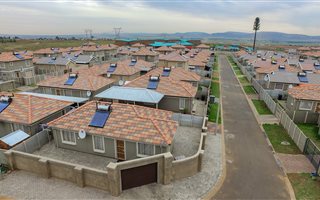 2 Bedroom House in Albertsdal