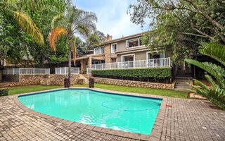 3 Bedroom House in Waterkloof Ridge