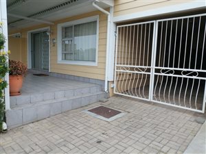 3 Bed Garden Cottage in Hartenbos