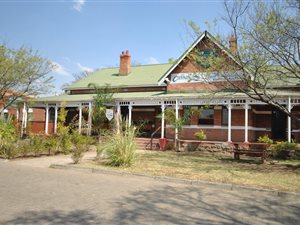 3055 m² Commercial space in Newcastle Central