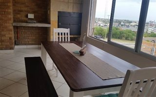 3 Bedroom Townhouse in Island View