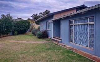 5 Bedroom House in Da Nova