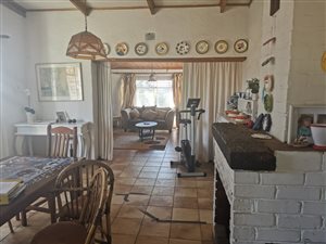 21.4 ha Farm in Die Hoewes