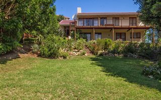 3 Bedroom House in Upper Robberg