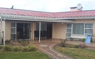 3 Bedroom House in Parow North