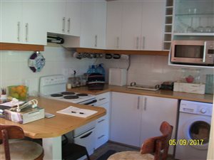 2 Bed Apartment in Helderrand