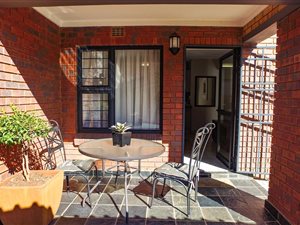 2 Bedroom Apartment in Nellmapius