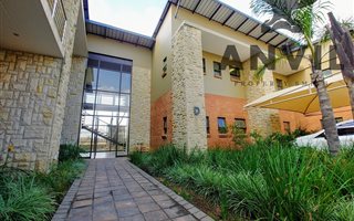 308 m² Office Space in Ruimsig