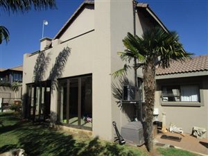 3 Bedroom House in Amberfield