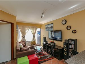 2 Bed Flat in Pollak Park