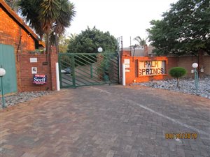 2 Bed Apartment in Highveld