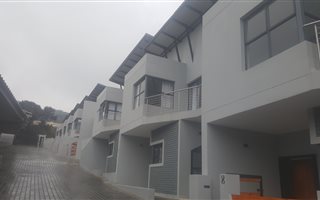 4 Bedroom Cluster in Linksfield