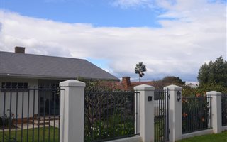 3 Bedroom House in Briza