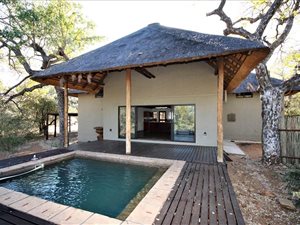 4 Bedroom House in Raptors View Wildlife Estate