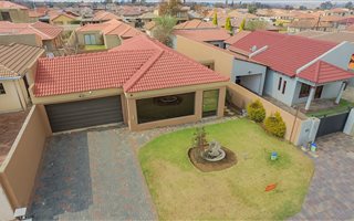 3 Bedroom House in Alveda