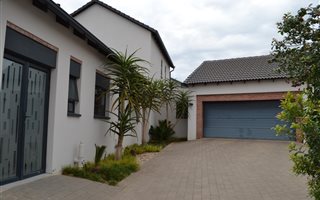 4 Bedroom House in Copperleaf