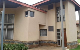 3 Bedroom Cluster in Benoni North