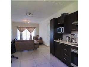 2 Bed Apartment in Dainfern