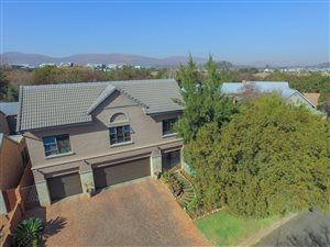5 Bed House in The Coves