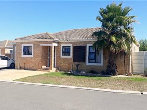 3 Bedroom House in Uitzicht