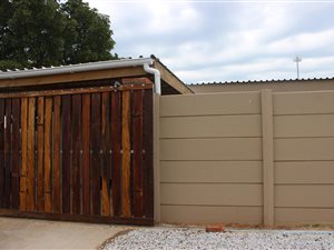 3 Bedroom House in Scheepers Heights