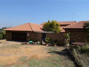 12 ha Farm in Rayton