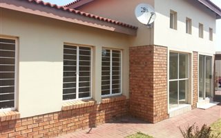 3 Bedroom Townhouse in Reyno Ridge