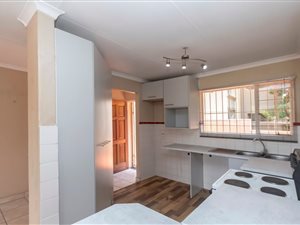 2 Bed Townhouse in Ferndale