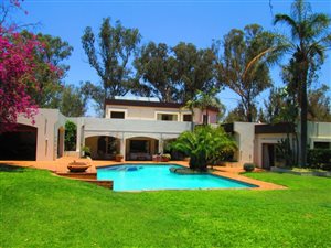 3 Bed House in Carlswald Estate