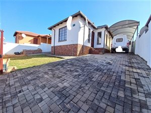 3 Bed House in Atteridgeville