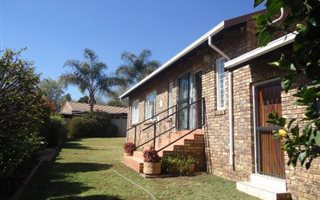 3 Bedroom Simplex in Erasmuskloof