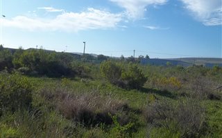 2892 m² Land available in Mossel Bay Central