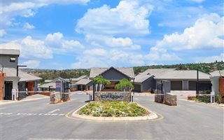 4 Bedroom House in Kyalami
