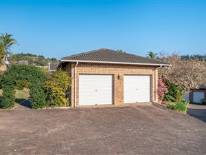 2 Bed Simplex in Padfield Park