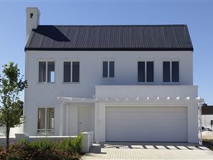 3 Bed House in Koelenhof