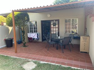 2 Bed Apartment in Chasedene