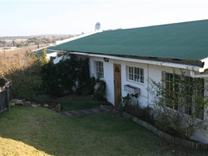 14 Bed House in Chartwell