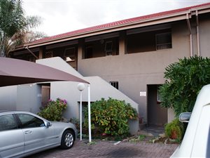 3 Bed Flat in Vanderbijlpark SW5