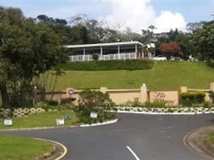 3 Bed Apartment in Shelly Beach