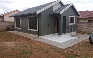 2 Bedroom House in Naturena