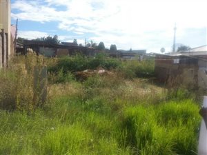 656 m² Land available in Mayfair West
