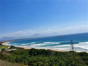 3 Bed Apartment in Diaz Beach
