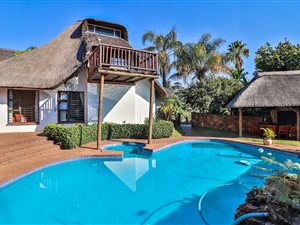 5 Bed House in Quellerina