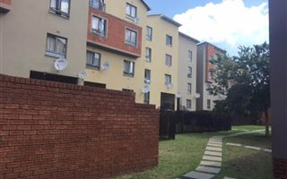 2 Bedroom Apartment in Erand Gardens