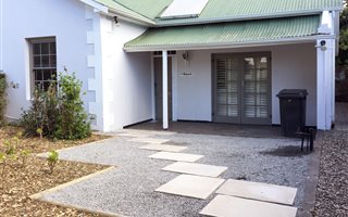 2 Bedroom House in Newlands