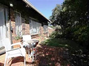 3 Bed Townhouse in Garsfontein