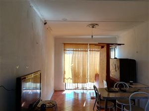 2 Bed Apartment in Goodwood