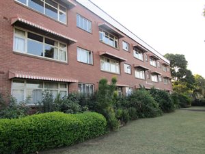 2 Bed Apartment in Scottsville